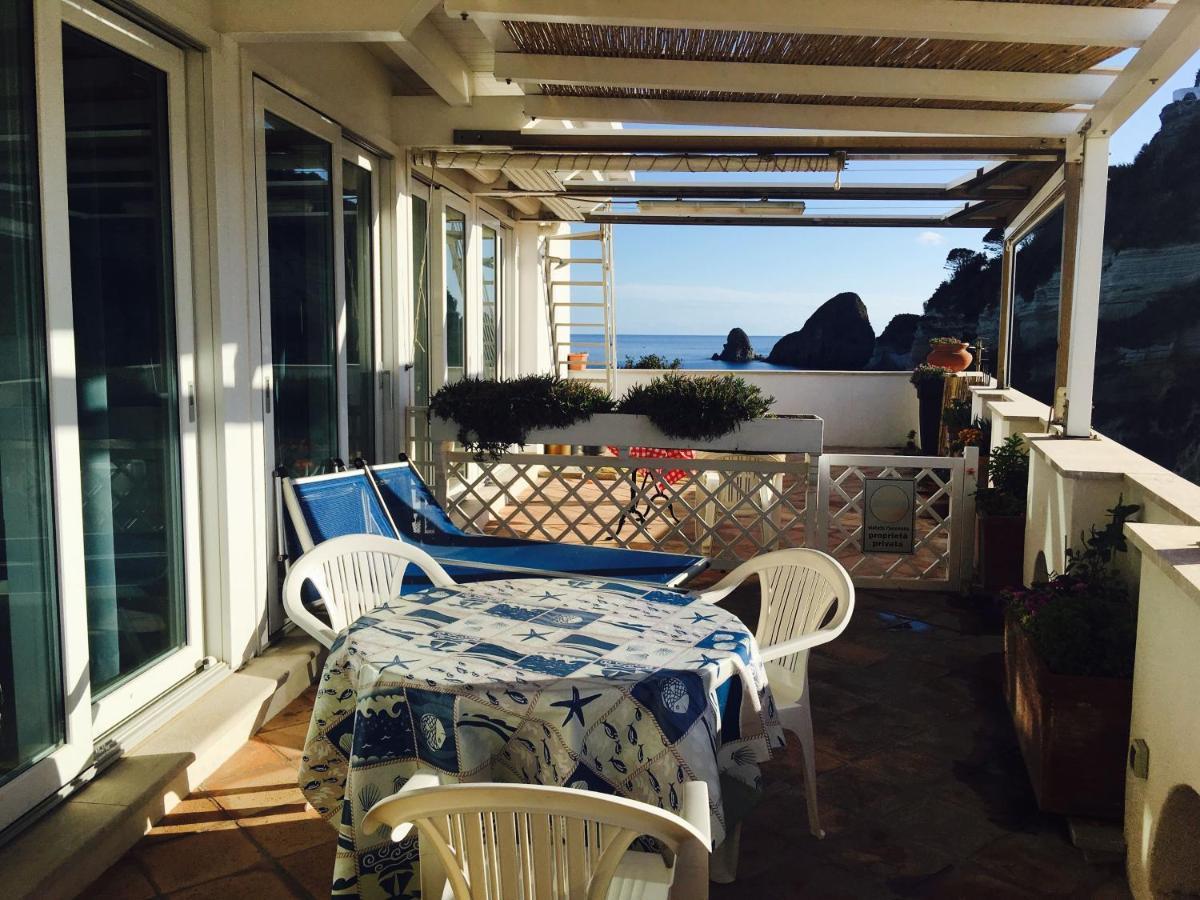 Apartamento Agenzia Isotur Nontiscordardime Ponza Exterior foto